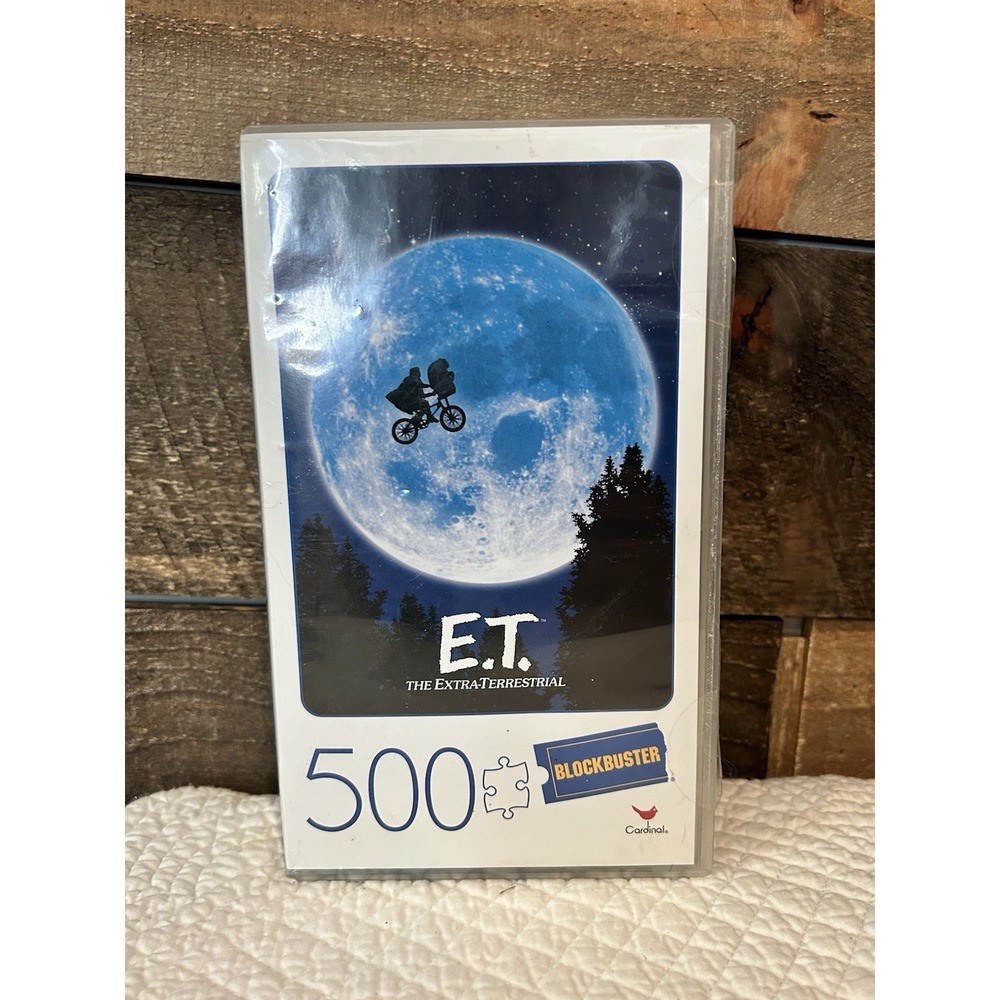 E.T.Movie 500-Piece‎ Puzzle in Retro Blockbuster VHS Video Case